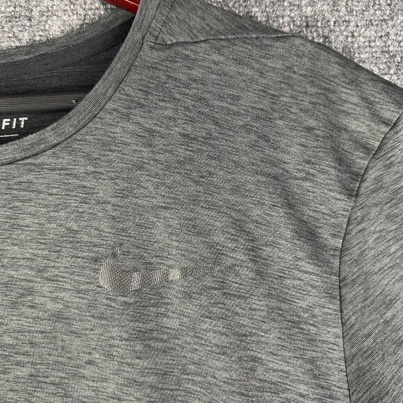 Nike Tee Shirt Mens XL Gray Dri Fit Short Sleeve Crew Neck Pullover Logo - Picture 4 of 9